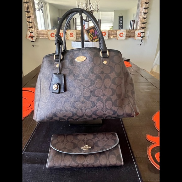 🌺Coach purse and large wallet set - Picture 7 of 11